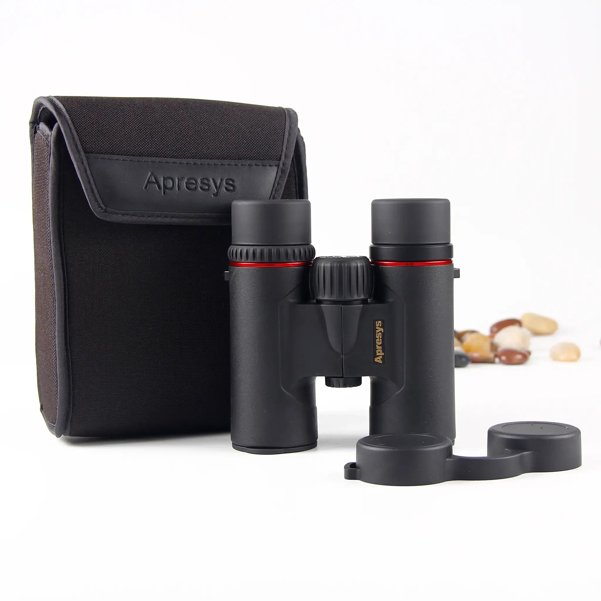 APRESYS H0832 8x32 ED binoculars with carrying case on white background showing portable storage and outdoor travel protection kit